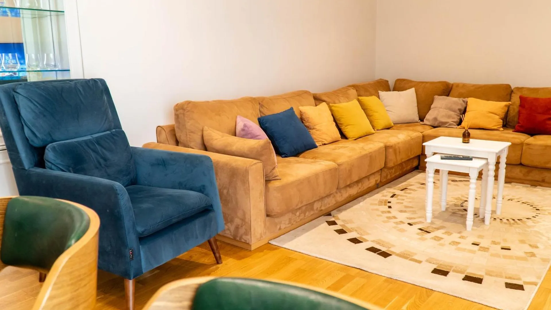 Signature Apartment 12 Tirana