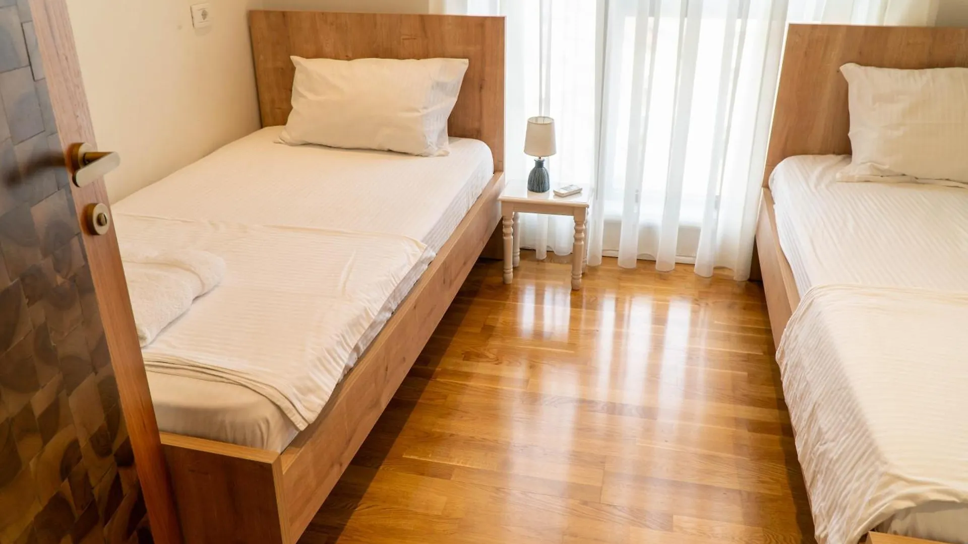 Signature Apartment 12 Tirana
