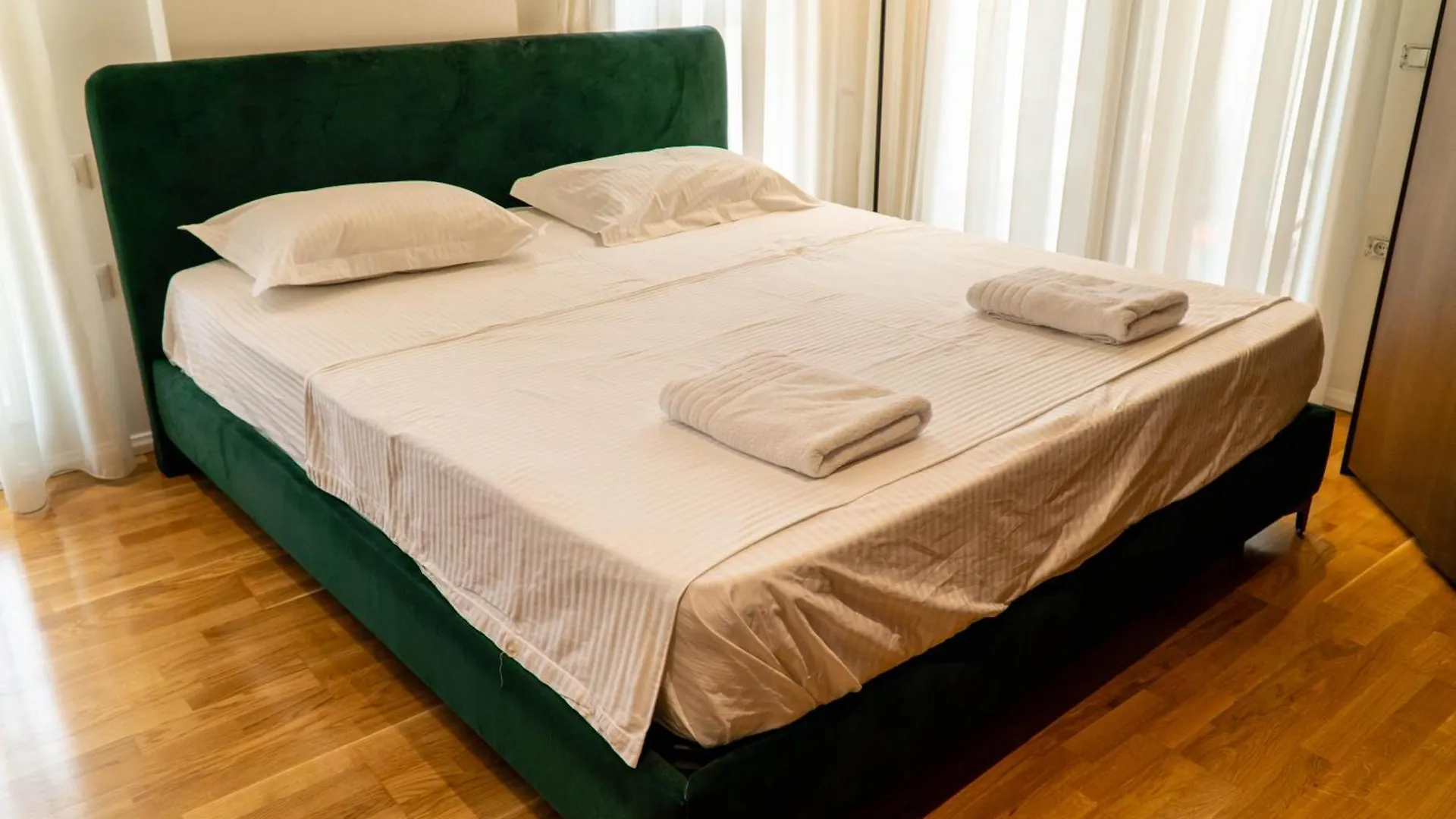 Signature Apartment 12 Tirana Albania
